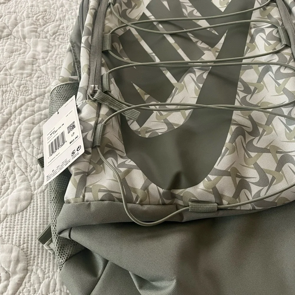 Nike Hayward Olive & White Swoosh Pattern Backpack FZ2520-121 Streetwear NWT